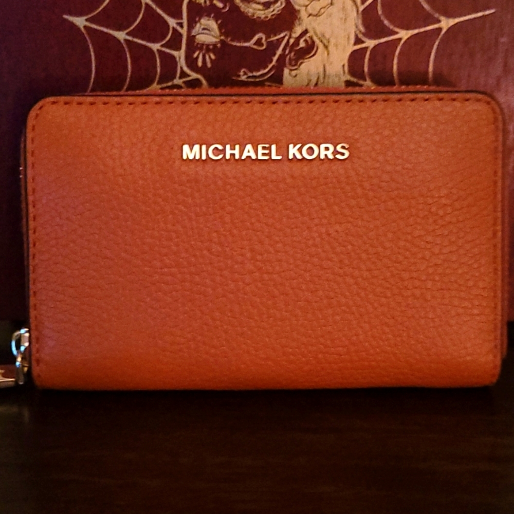 Michael Kors Pumpkin Colored ID and Change Wallet